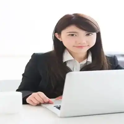 邬伟奕
